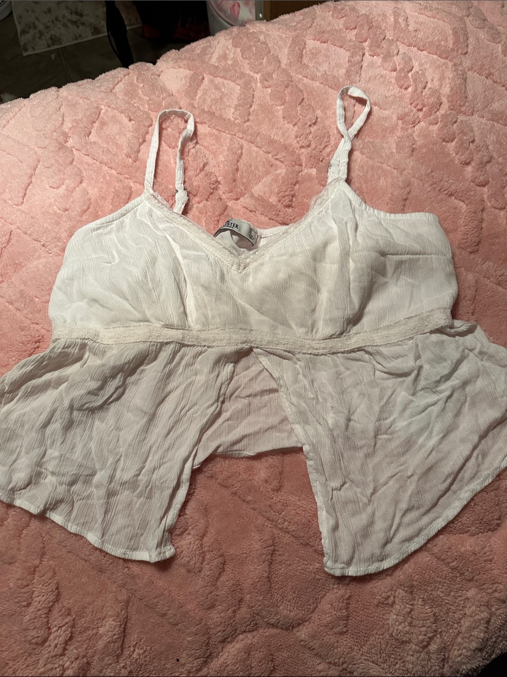 Hollister White Lightweight Cropped Camisole